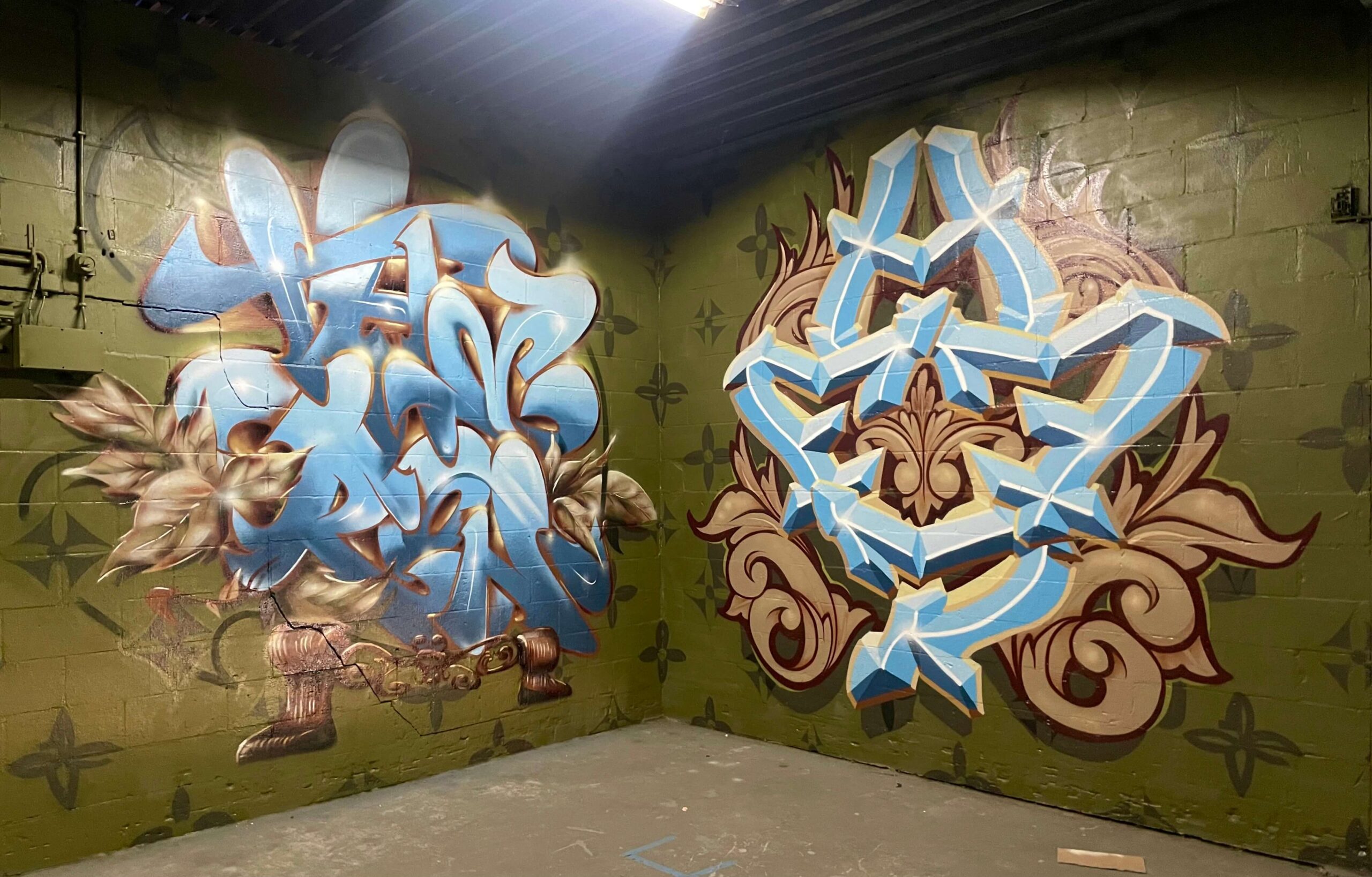 Recently, Dave tragically passed away at a very young age, a dedicated and influential member of the graffiti community. He was deeply involved with the Graffiti Hall of Fame The Loods in Roosendaal. In his memory, the 11th edition of the Graffiti Jam is dedicated to Dave. Theron and Eech created this piece with great respect for Dave to honor his memory. Respect!!